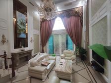 青山脚下大自然花园复式楼中楼 带大花园 精装拎包入住价格可谈