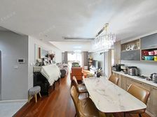 必看,华侨城2号院,豪华装修三居室,南北通透,采光好,临地铁