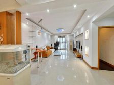 雅戈尔西湖采光无遮拦全亮间户型好精装拎包入住诚心出售