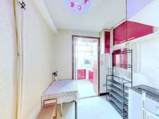 这个房子是一个2楼的 独单 私产 带租户