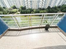 湖景三房,位置安静,业主置换出售,看房方便