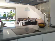 奥里韦拉高尔夫球场和海滩附近的别墅