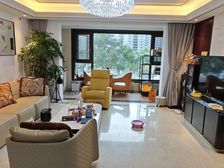 北宸府4室2厅3卫南朝向366.0万元/套出售