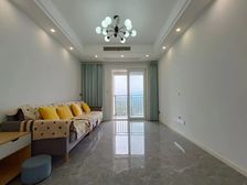 南岸区 融创江南融府高层 三房 77万