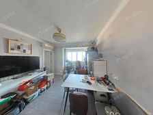 精装三房领包入住 楼层好位置佳 双轨交洞泾外国语 生活设施齐