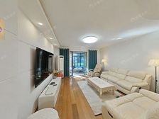 一楼复式,带30平花园,在中间位置,单价5万+,全屋地暖