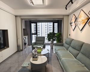春江郦城3室2厅1卫南朝向190.0万元/套出售