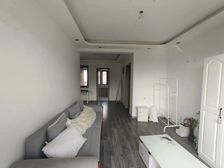 馨苑高层正规两房,双建平采光佳,满五,新天地商圈,