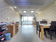 渝中区 水晶石国际公寓 二房 74万