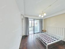 中间楼层,老业主我有内部价+格,精装全送送车位,出国诚售,近