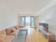 新空出朝向正气四房,中间楼层,没有斜角的户型,随时好看