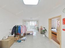 01年商品房 地贴口 低楼层 南北户型 两个卫生间 带露台