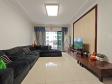 新出急售 恒大名都 三房急售 价格可谈 看房方便 配套成熟