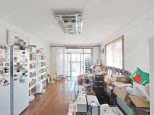 新上精装大三房+全明户型+带大阁楼+D铁口800米+业主急卖