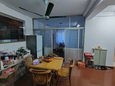 中兴社区通途路528弄3室1厅1卫南朝向155.0万元/套出售