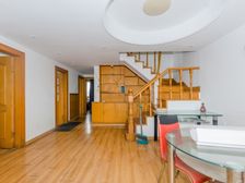 近兰香湖,复式结构使用面积大。