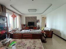 龙头寺北站旁边,天宫殿公园门口,精装修3房急售