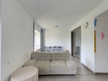 青藤上叠,人车分流,看房方便,诚心出售