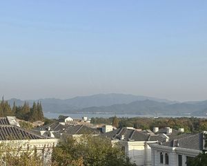 御景湾独栋大别墅,法式大宅,私家大花园,精装修,业主诚售
