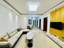 云间 精装可拎包入住 楼龄新 商圈成熟 临地铁 商品住宅