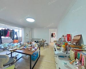 二里庄·健翔园中间层 大客厅 满五 车位免费单价6万+