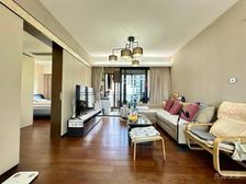 紫竹半岛 高楼层三房 门口就是华二 23号线地铁 保养非常好