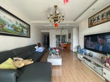 龙头寺 保利香槟花园F区三房132.8万