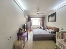 方正的户型,低廉的价格,舒适的楼层,尽享惬意人生