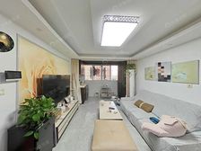 新出精装南北通两房,小区中间位置近14号线,房东诚心出售