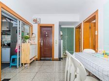 通海小区 全明户型,客厅有窗,采光好,拎包入住业主诚意