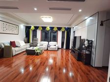 真实房源、中房翡翠湾头排别墅 带电梯上叠墅 南北通透