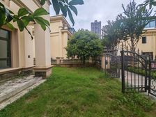 可以别墅何必洋房 照母山御景半岛联排端户 双车位花园150㎡