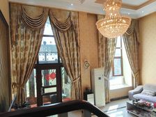 鸢都湖畔精装下叠别墅带南院一二三层挑空客厅送车库已出税价可议