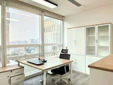 国贸CBD核心 远洋光华国际中心323平7隔间+15工位出租