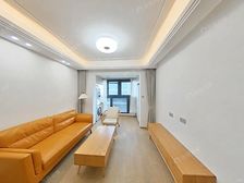 次顶楼还不错,可以大刀,视野光线无限好,看房提前预约