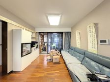 紫竹半岛花园 三房两厅两卫 采光好 位置佳 学学都在 诚售。