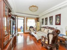 老业主 重新挂牌 无论什么价都送红木家具 看房需预约