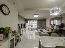 精装修大4房,带入户花园,业主急售