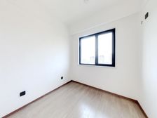 万科精装经典户型 四个卧室 大开间客厅 位置好 视野好