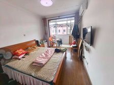 商品房 满五 高楼层采光充足 出行方便 南北通透 临地铁