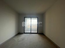 南昌二-中旁绿地国际博览城二期博君旁博隆高楼层小三房急售