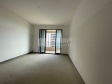 南昌二-中旁绿地国际博览城二期博隆隔壁博君高楼层南北通透三房