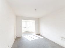 陈渡新苑复式 送露台 4室2厅 毛坯