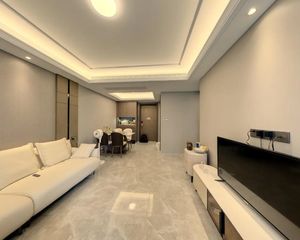 4号线地铁口,轨道交通绿城开发,次新小区,三房一卫