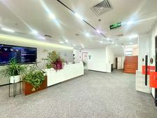 大望路地铁 温特莱中心2300顶层复式精装遗留带家具出租