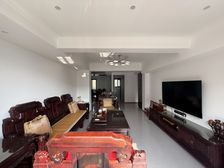 波波城3室2厅2卫南朝向300.0万元/套出售