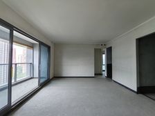 正看中庭 地铁站旁 视线好 重庆融创壹号院一期