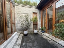 北新桥东直门 簋街东四十三条 独门四合院带车位 两证齐全