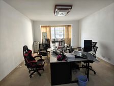 安吉丽城 4房2厅98万