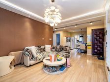 花木鑫丰苑南北通透,户外风景优美,是您不悔的选择。